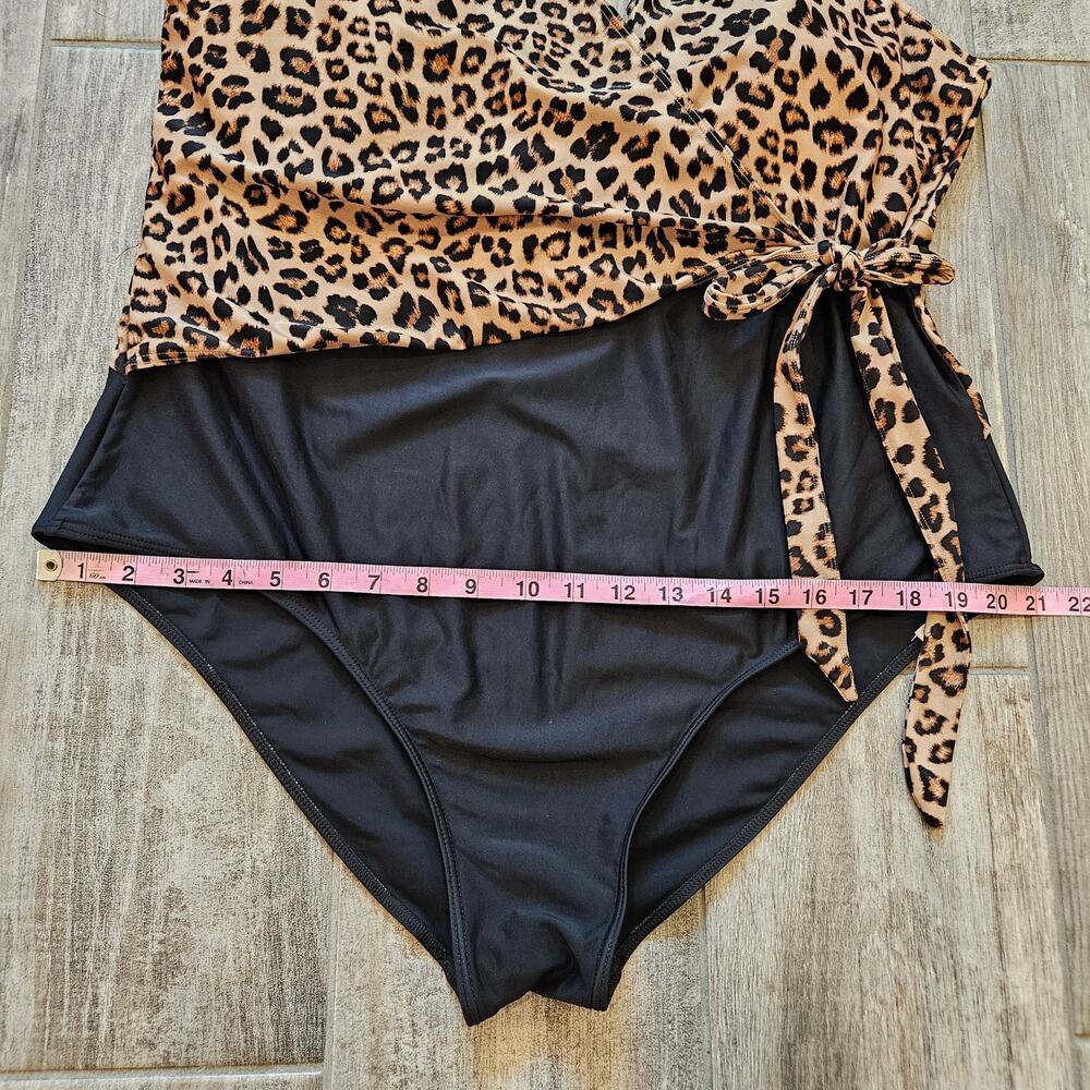 Summersalt Swimsuit Womens Size 22 Perfect Wrap One-Piece‎ Leopard Black V Neck - Picture 6 of 15